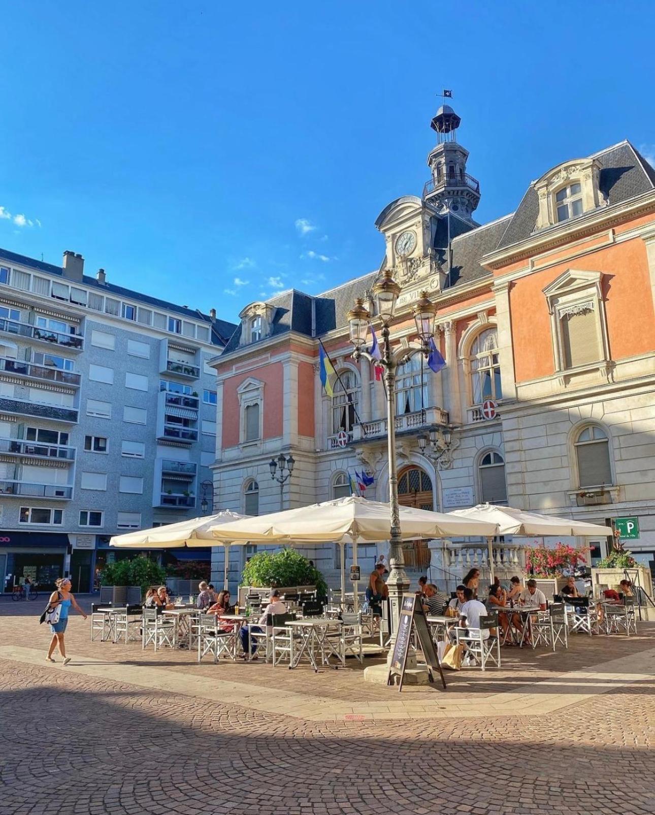 Sweet Dove Chambery